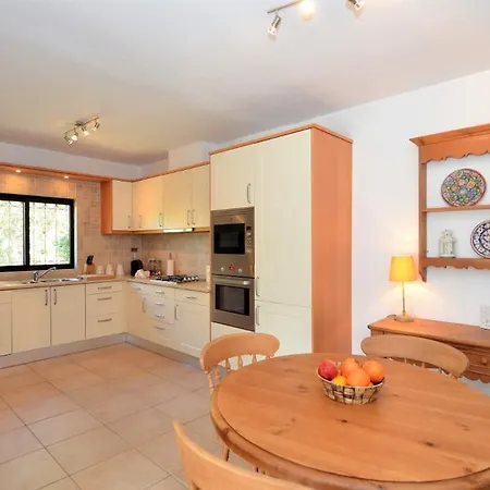 Sleeps 6 Pool Air Con Wifi Villa Vale do Lobo